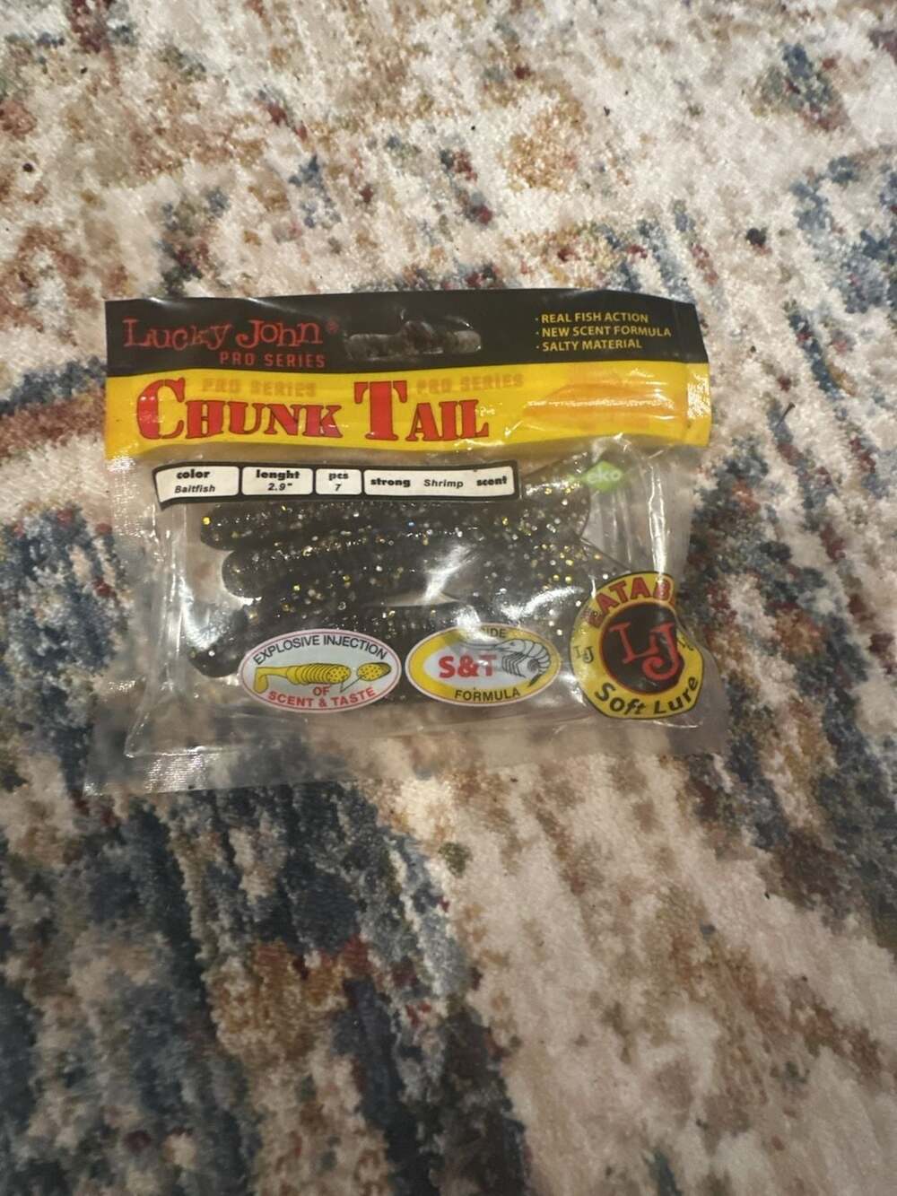 Lucky John Pro Series Chunk Tail Soft Lure 2.9 Inch Baitfish Color